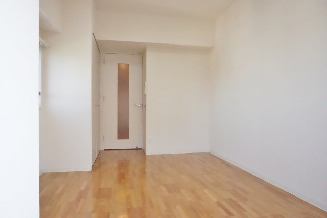 居室・リビング　※別号室写真です