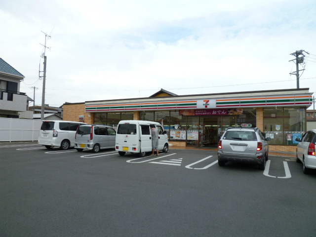 コンビニ　セブンイレブン　浜松初生西店（コンビニ）まで799m
