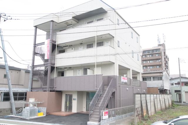 建物外観　西武多摩川線「是政」駅徒歩２分♪