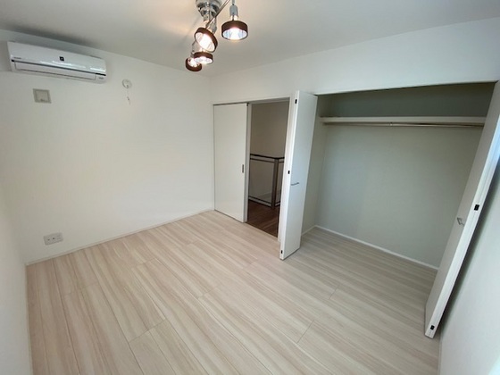 収納　※別部屋の写真です