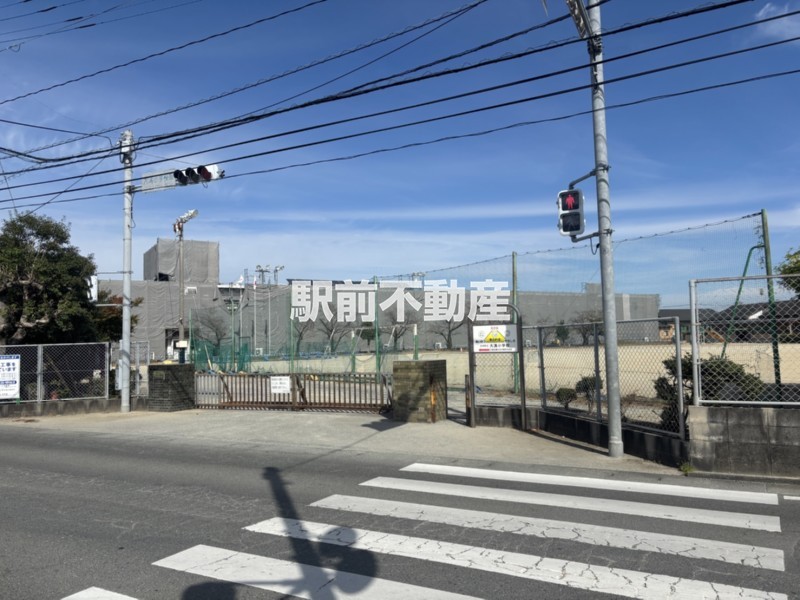 小学校　大溝小学校（小学校）まで600m