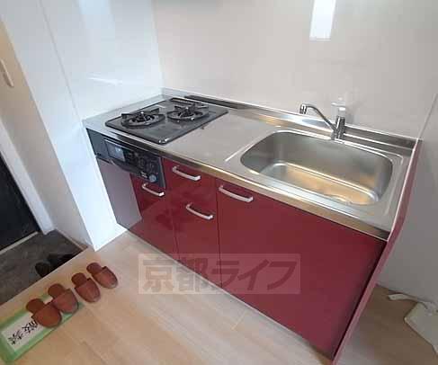 キッチン　２口コンロ付きのシステムキッチン