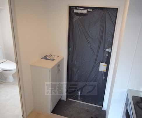 玄関　靴箱付きで玄関もすっきり