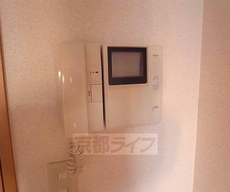 その他設備　ＴＶホンで安心。