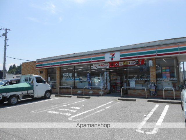 コンビニ　セブンイレブン多賀大社店様（コンビニ）まで400m