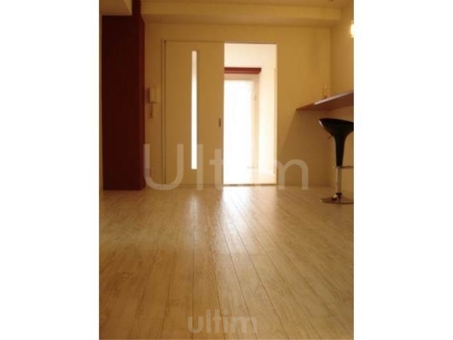 居室・リビング　※別のお部屋のお写真です。御参考までに。