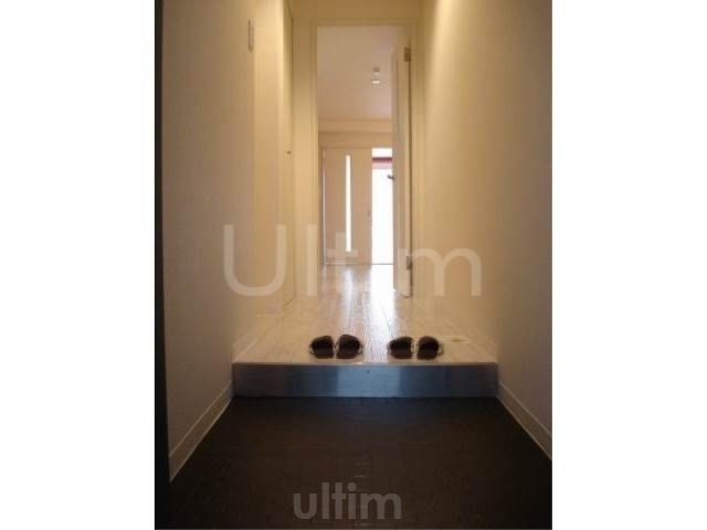 玄関　※別のお部屋のお写真です。御参考までに。