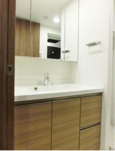 洗面設備　独立洗面台