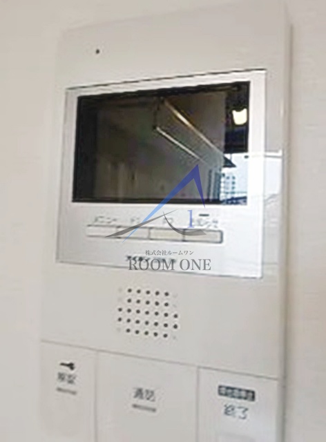 セキュリティ　モニター付きインターホンです。