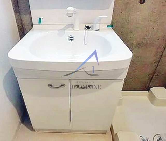 洗面設備　洗面台です。