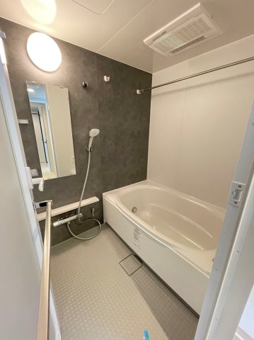 バス・シャワールーム　風呂