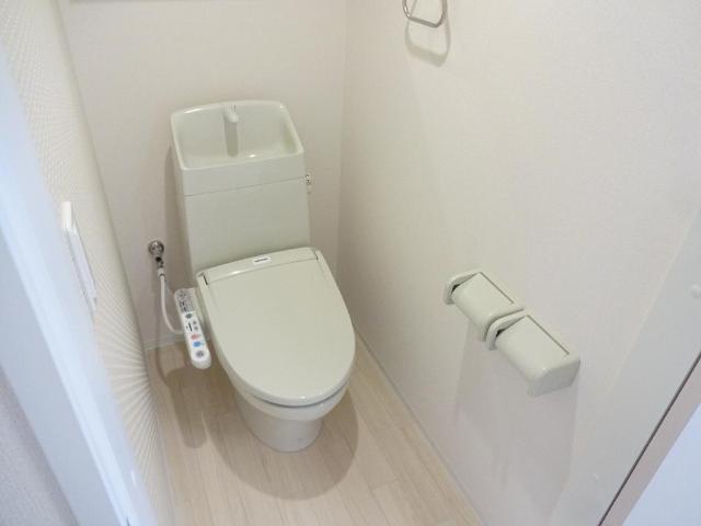 トイレ　シャワー付トイレ（イメージ）