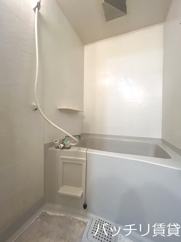 バス・シャワールーム　別号室の画像の為、現状を優先いたします