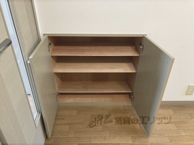 収納　下駄箱