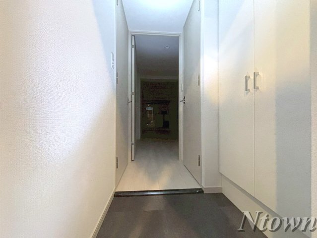 玄関　落ち着いた玄関です