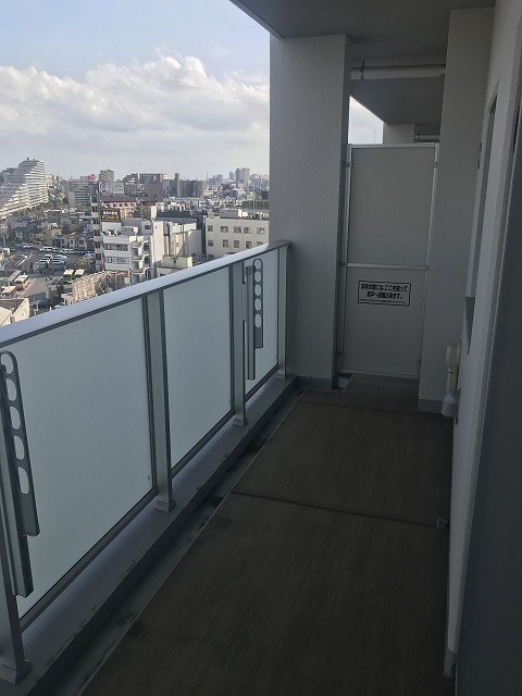バルコニー　※参考写真（同物件別部屋です）