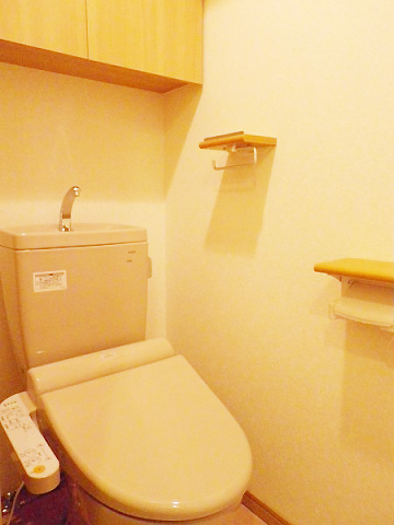 トイレ　独立型のトイレルーム☆（同一仕様写真）