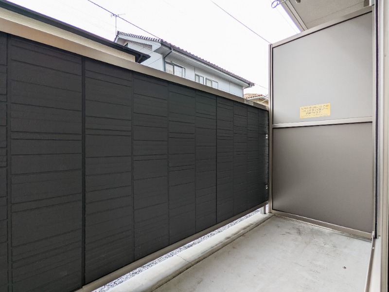 バルコニー　図面と現状に相違がある場合には現状を優先