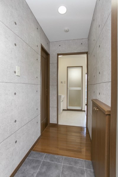 玄関　※他部屋参照