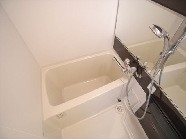 バス・シャワールーム　くつろぎのバスルーム