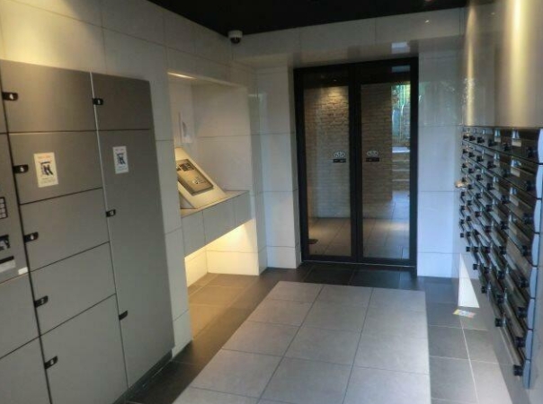 ロビー　落ち着いたロビーです