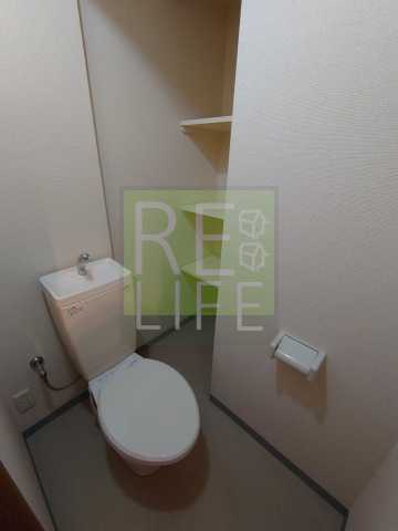 トイレ　スカイコートヌーベル早稲田