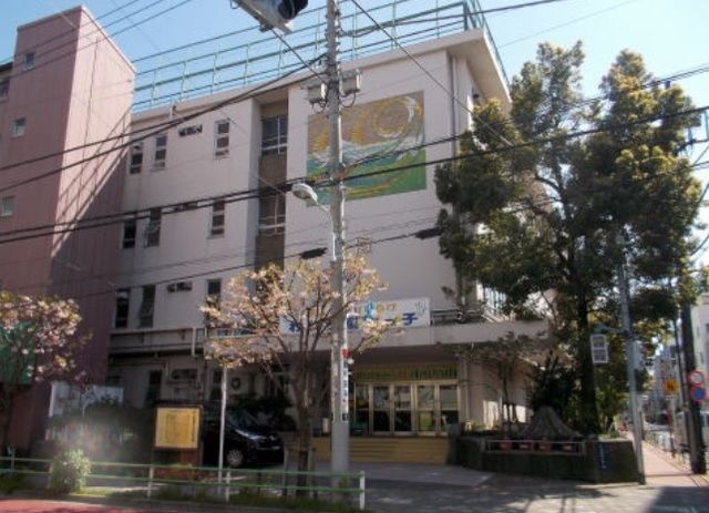 小学校　台東区立富士小学校（小学校）まで530m