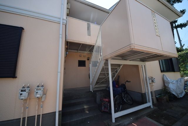 エントランス　★ご内見の際は当社タウンハウジグ中央林間店まで♪★