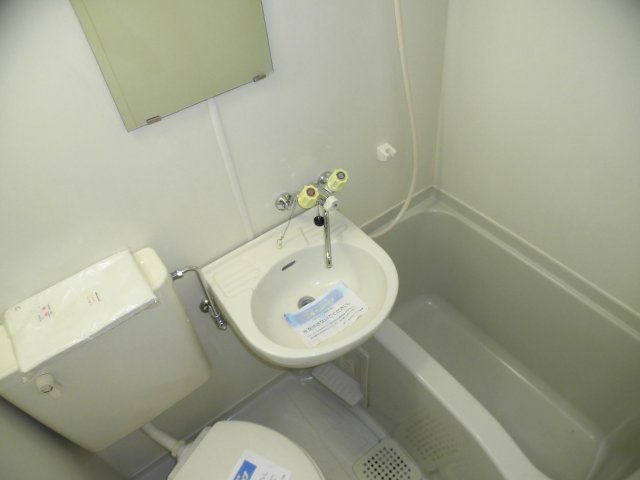 バス・シャワールーム　※別室参考写真・反転タイプ