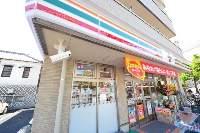 コンビニ　セブンイレブン明神町３丁目店（コンビニ）まで453m