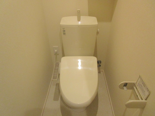 トイレ　★ウォシュレット付★