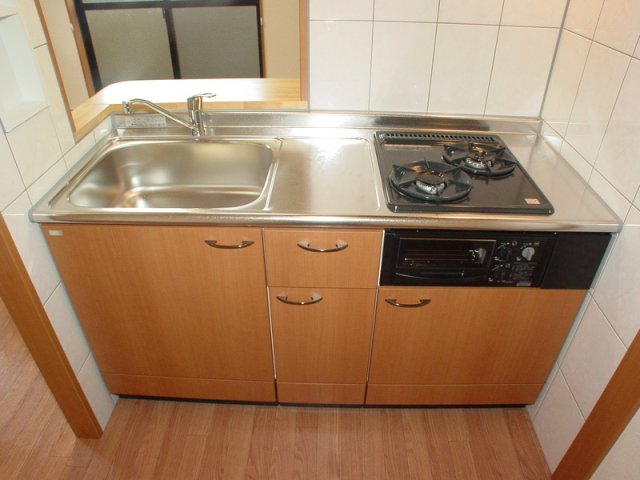 キッチン　清潔なキッチンスペース