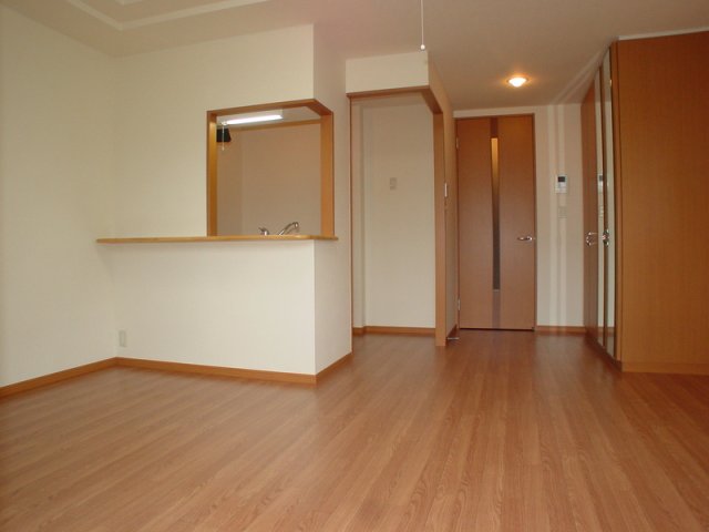 居室・リビング　とても広いリビング