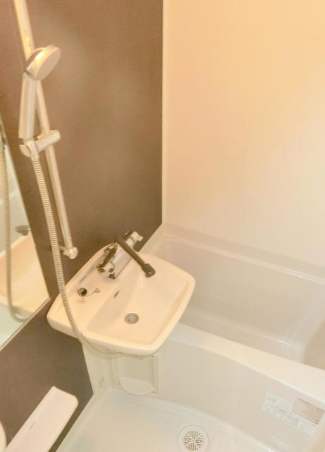 バス・シャワールーム　同仕様参考写真