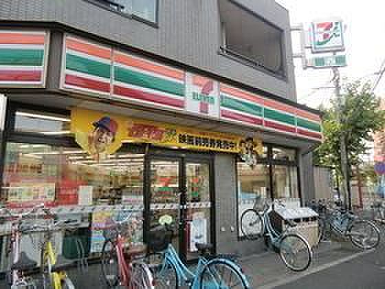 コンビニ　セブンイレブン 台東日本堤店（コンビニ）まで558m