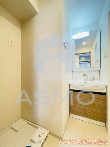 洗面設備　同マンション別部屋参考写真