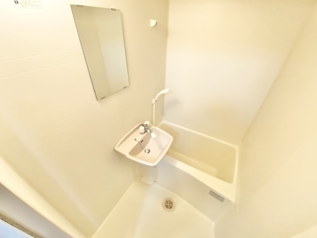 洗面設備　同物件別室のイメージ画像となります　反転した間取りとなります