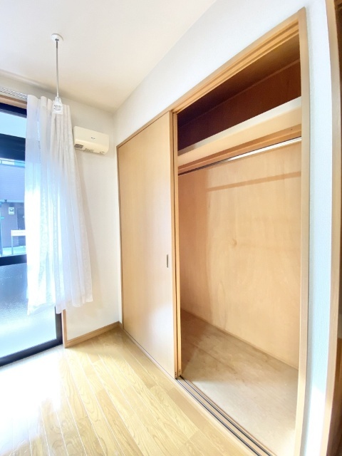 収納　同物件別室のイメージ画像となります　反転した間取りとなります