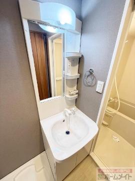 洗面設備　洗髪洗面化粧台