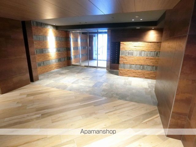 ロビー　ロビー