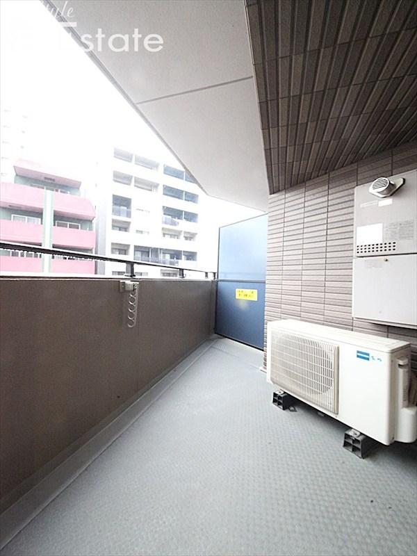 バルコニー　バルコニー