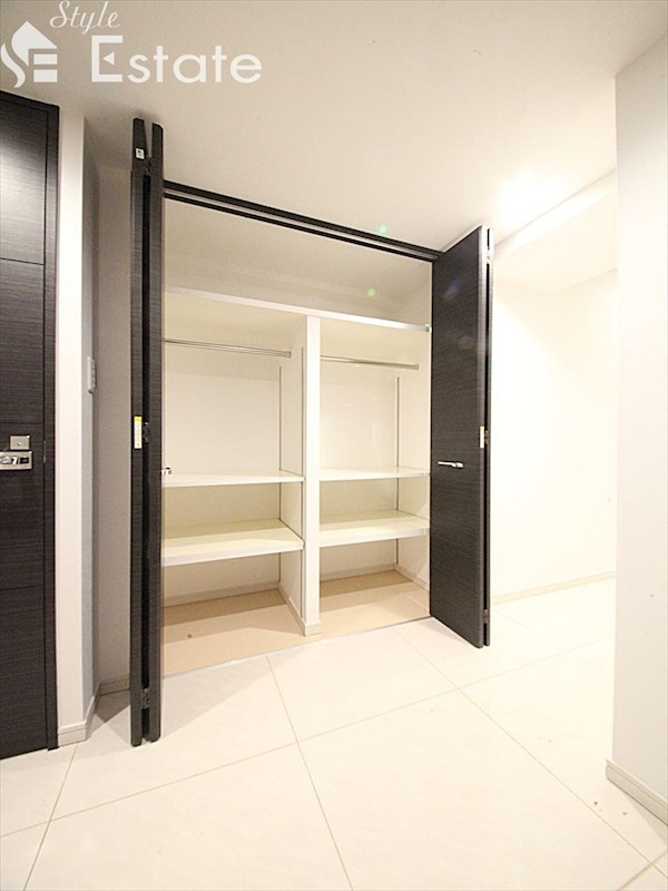 収納　クローゼット