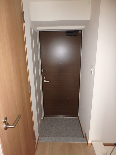 玄関　シューズボックス付