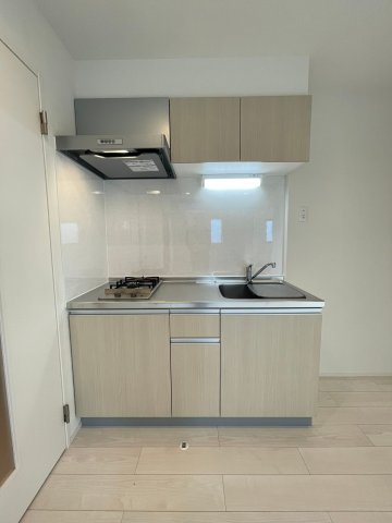 キッチン　同シリーズ物件のモデルルームになります※現況優先