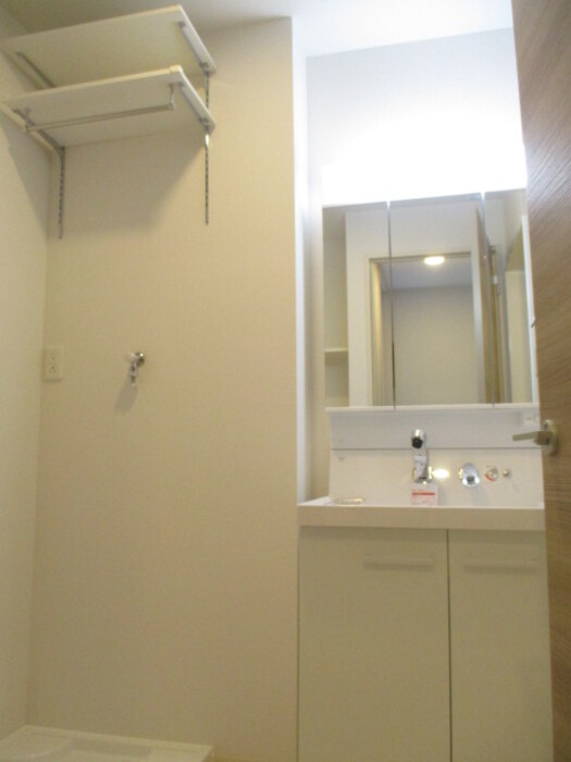 洗面設備　広い洗面スペースです★