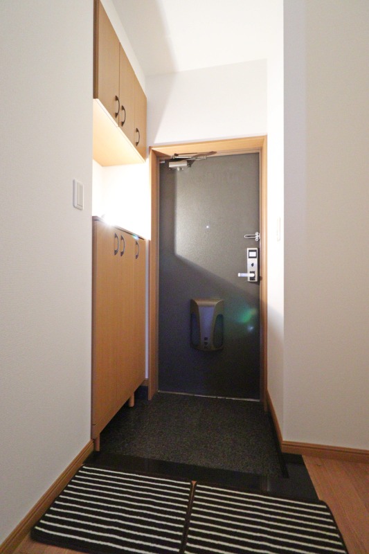 玄関　図面と現状に相違がある場合には現状を優先