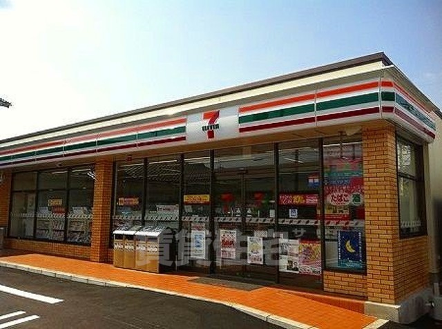 コンビニ　セブンイレブン　枚方渚西2丁目店（コンビニ）まで342m