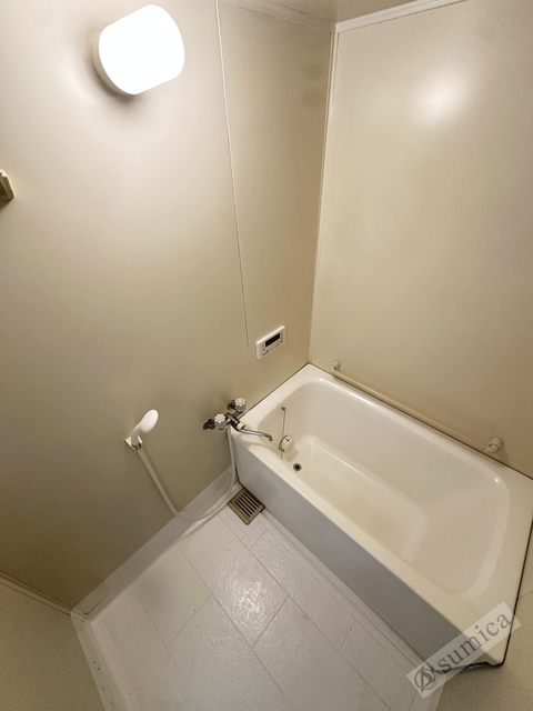 バス・シャワールーム　追い炊き機能付きバスルーム♪♪