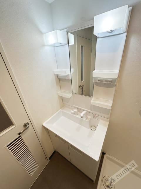 洗面設備　シャンプードレッサー・朝シャンはこちらで♪♪