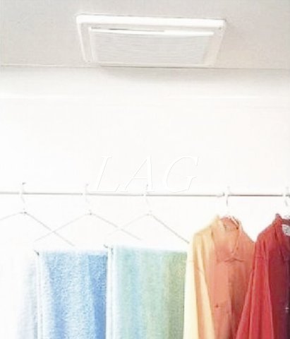 その他設備　浴室乾燥機です。